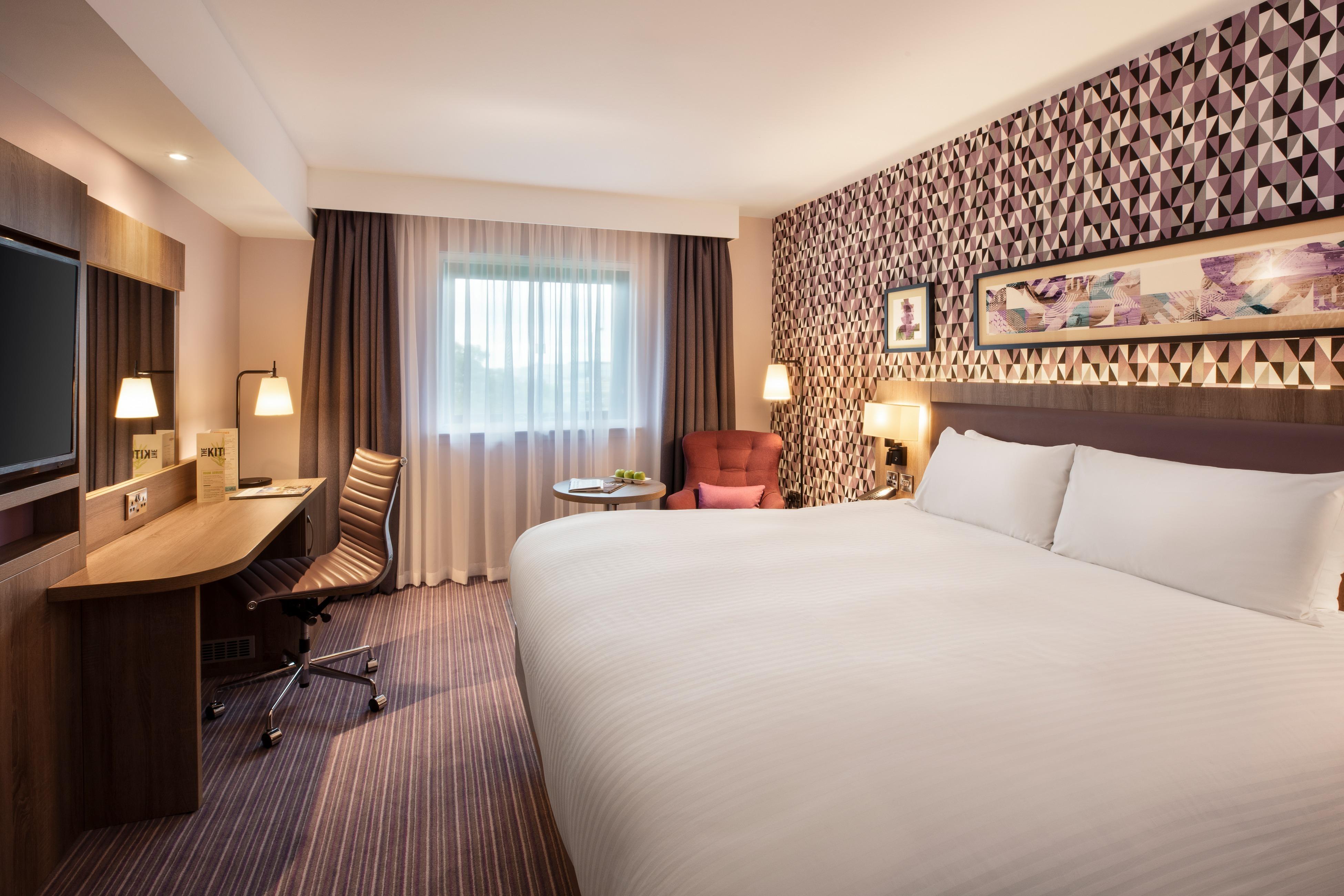 Leonardo London Heathrow Airport Hotel