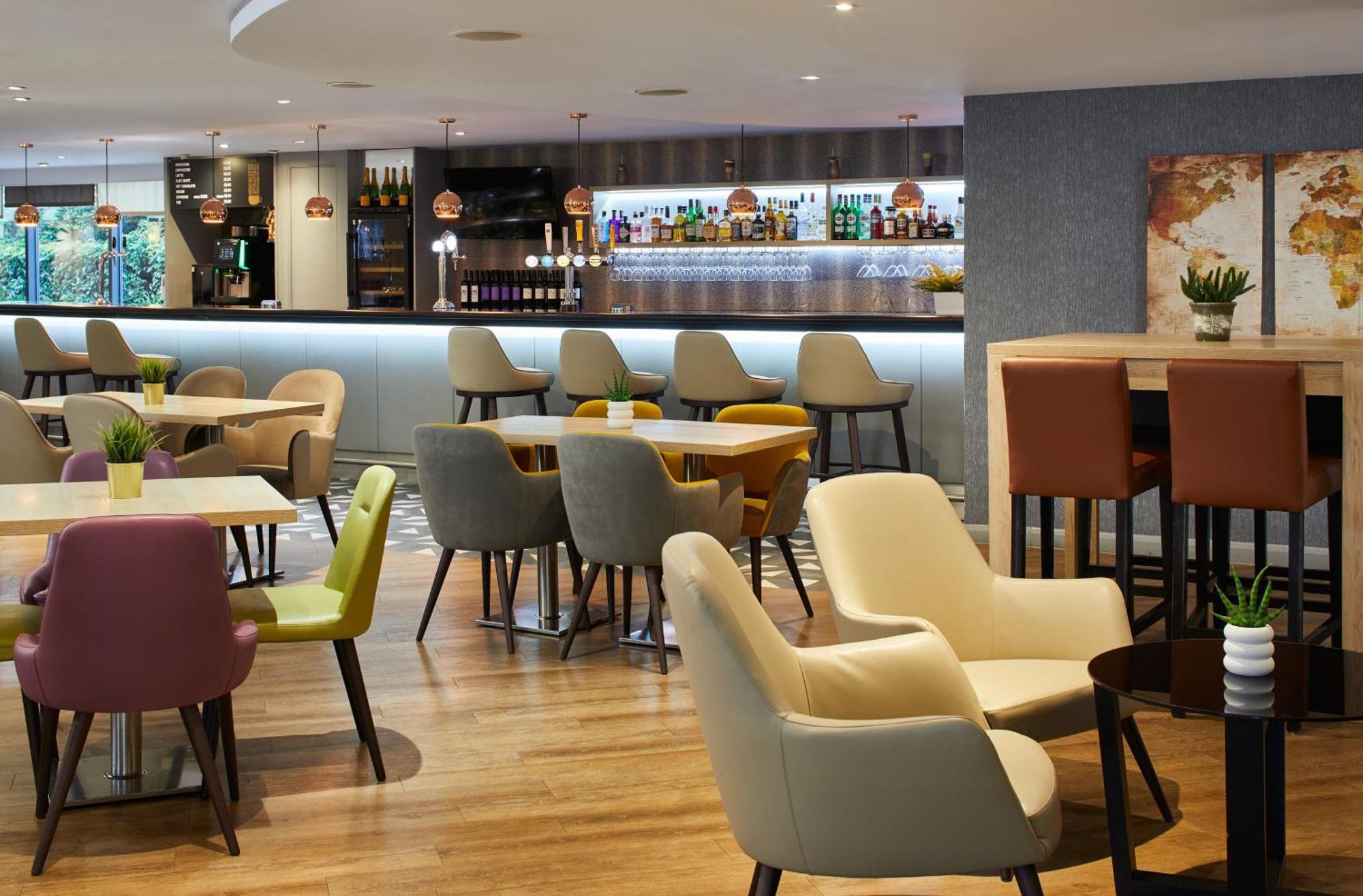 Leonardo London Heathrow Airport West Drayton (Middlesex)