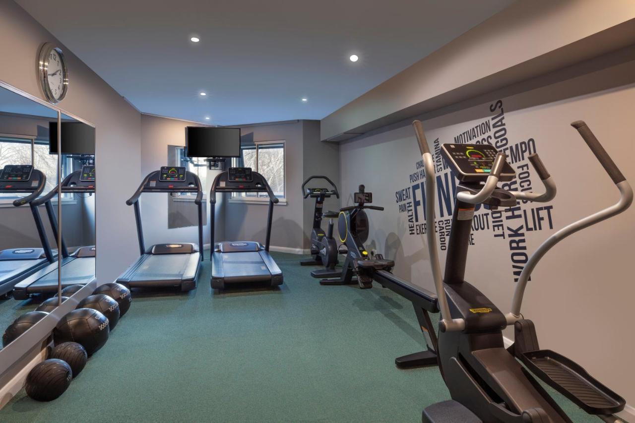 Leonardo London Heathrow Airport Hotel